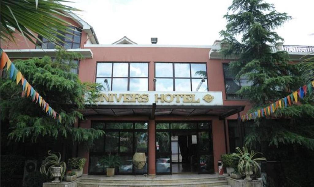 Univers Resort Elbasan Exterior foto